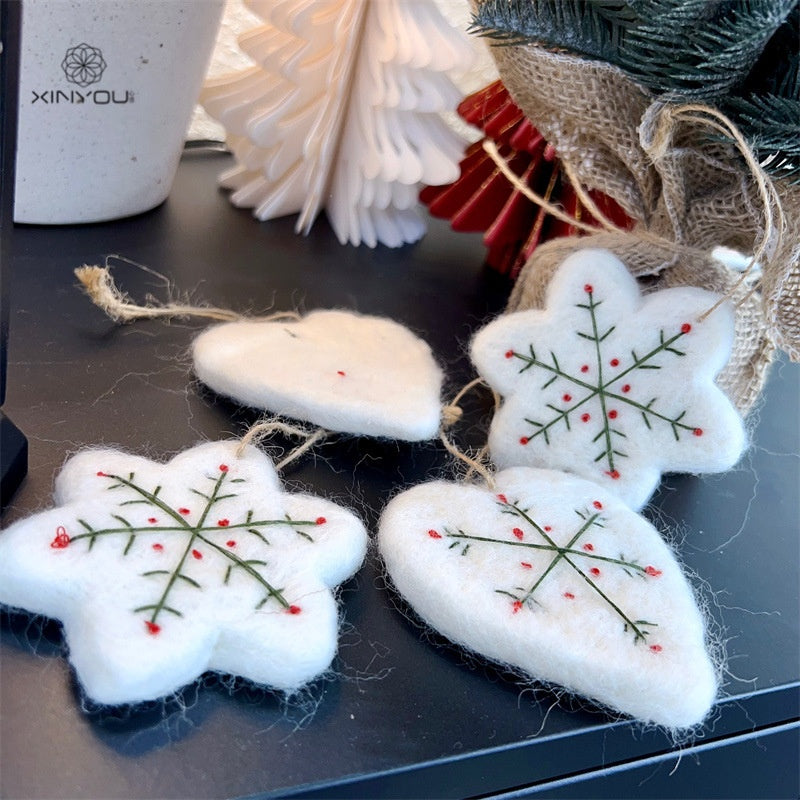 Christmas White Felt Snowflake Decoration for Christmas Tree, Holiday Scene Decoration, Gift DIY Ornament