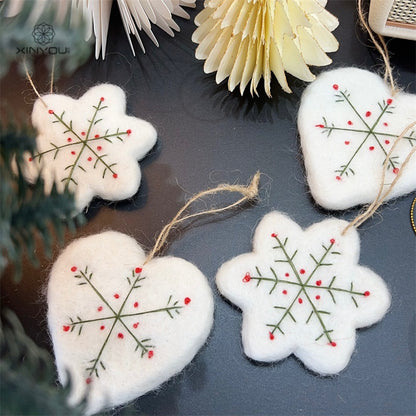 Christmas White Felt Snowflake Decoration for Christmas Tree, Holiday Scene Decoration, Gift DIY Ornament
